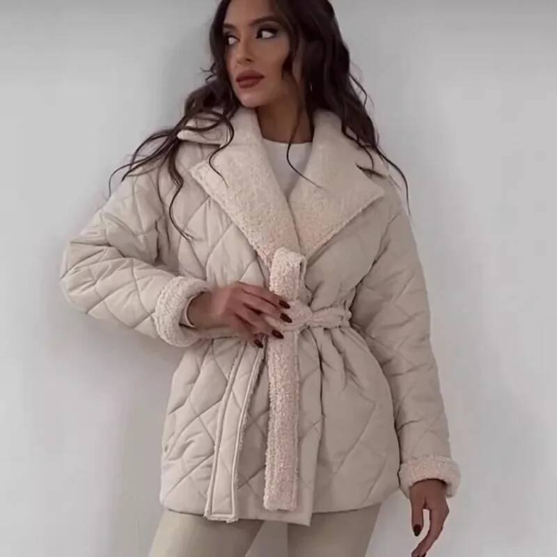 Elegant Quilted With Faux Fur  - огляд і ціна Street Fashion England