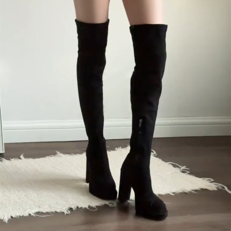 Nightclub Fashion Woman Thigh  - огляд і ціна Street Fashion Rome